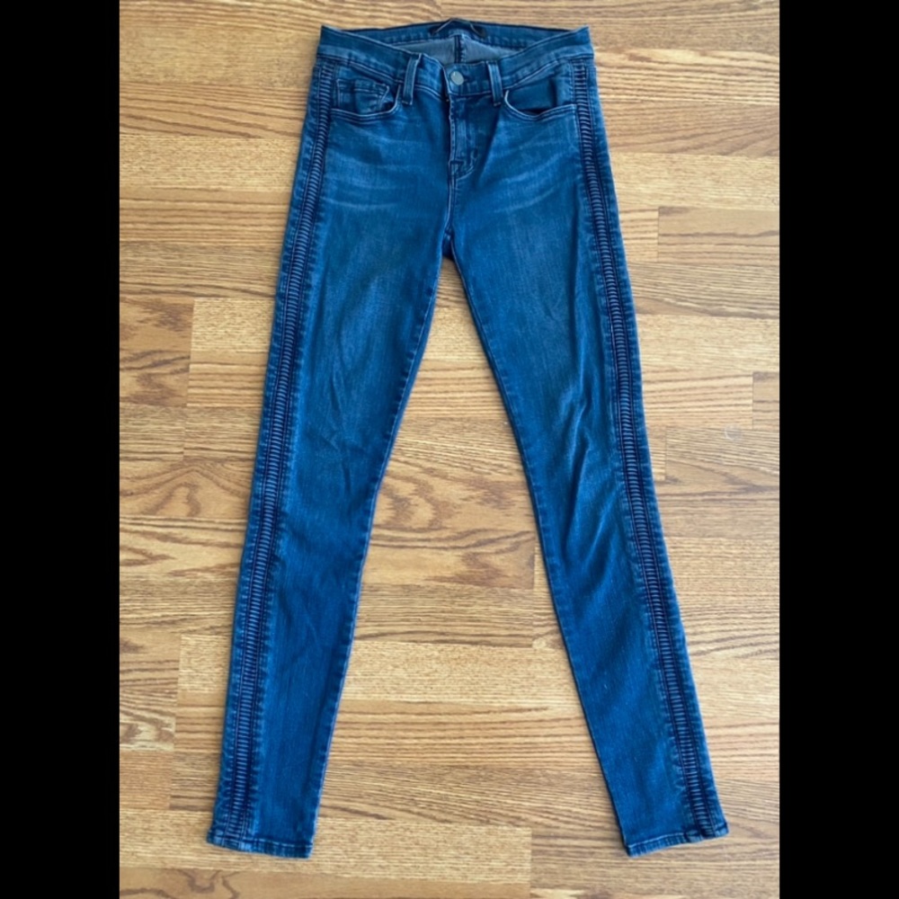 J BRAND Ladder Side Hem Skinny Jeans Size 26